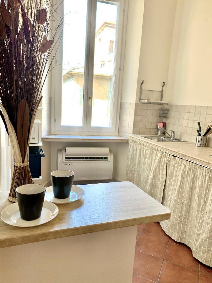 Vicolo Doria Apartment Rome Bagian luar foto
