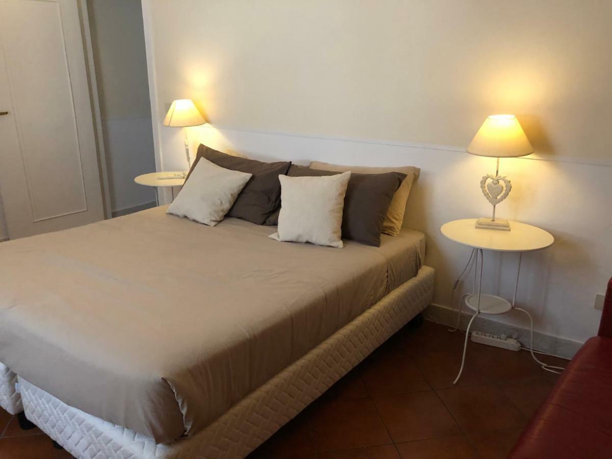 Vicolo Doria Apartment Rome Bagian luar foto